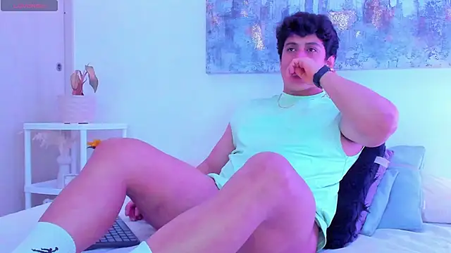 arminjones1 online show from 01.11.26