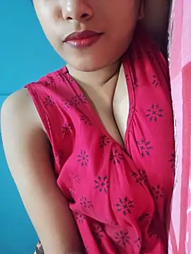 Snapshot of sexyindi_couple chatting on 06.16.26 sexyindi couple online show from 06.16.26