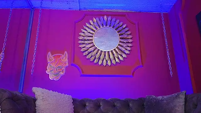 Snapshot of Julieta_Russell chatting on 02.03.26 Julieta Russell online show from 02.03.26