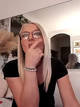 kikkastar online show from 12.05.24