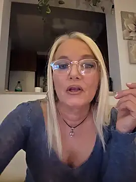 kikkastar online show from 03.12.25