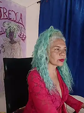 freyadevil333 online show from 04.12.26