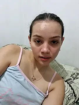 Snapshot of Angela_hank2 chatting on 11.23.25 Angela hank2 online show from 11.23.25