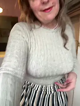 Snapshot of Sunbelxx chatting on 02.09.26 Sunbelxx online show from 02.09.26