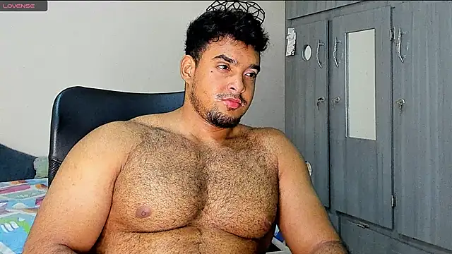 Big furry bear13 online show from 01.17.25