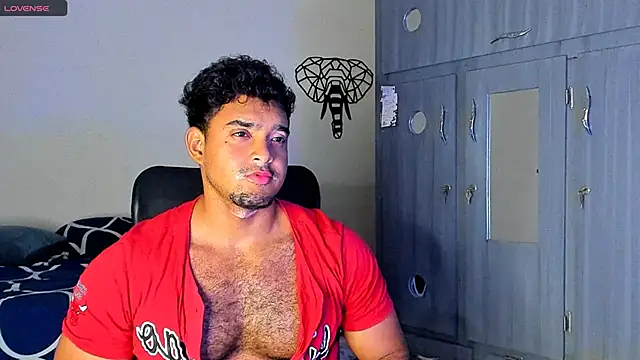 Big furry bear13 online show from 03.06.25