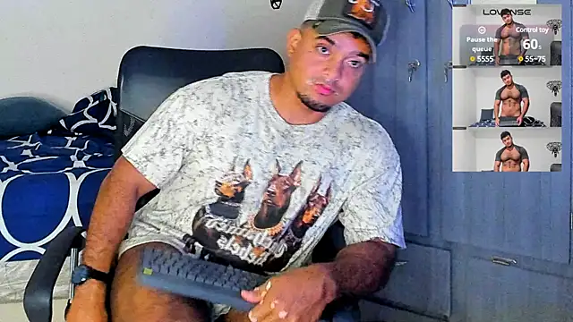 Big furry bear13 online show from 03.09.25