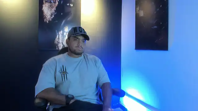 Big furry bear13 online show from 10.15.25