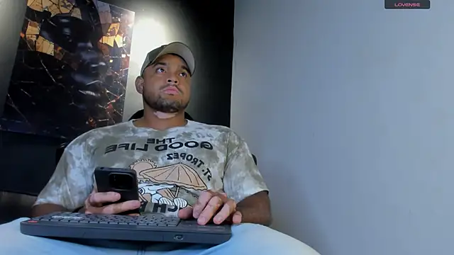 Big furry bear13 online show from 06.23.26