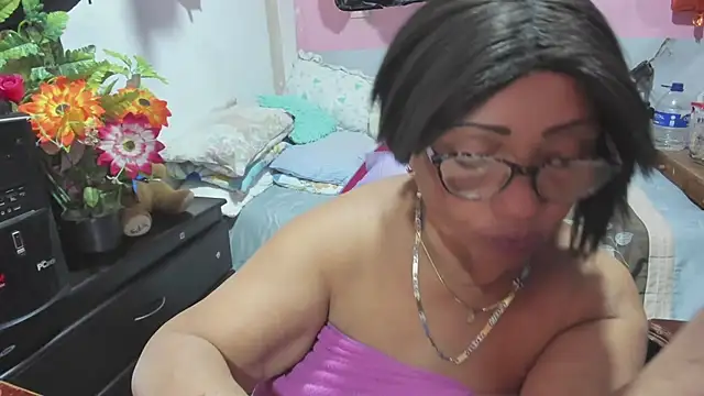 Mrs mommy  online show from 07.05.26