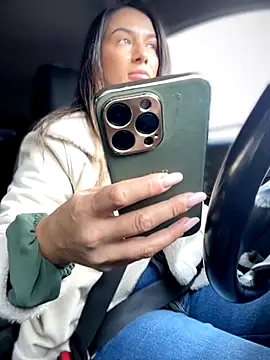 HotXMom online show from 10.12.25