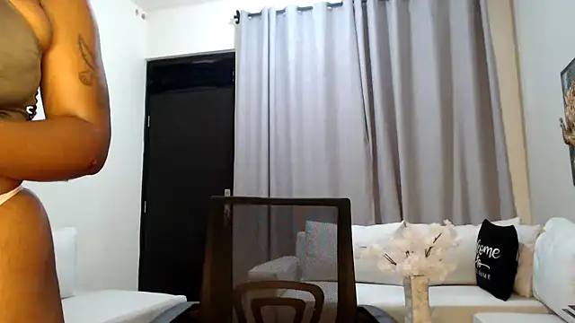 Snapshot of Horny_princes chatting on 11.26.25 Horny princes online show from 11.26.25