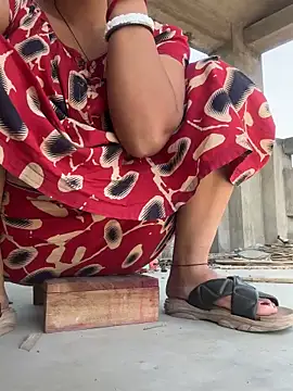 Snapshot of Ishikarana chatting on 03.19.25 Ishikarana online show from 03.19.25