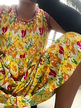 Snapshot of Ishikarana chatting on 11.04.25 Ishikarana online show from 11.04.25