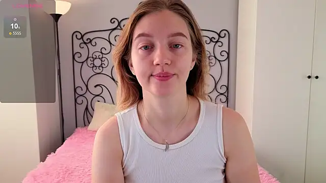 Ksuhesa online show from 10.12.25