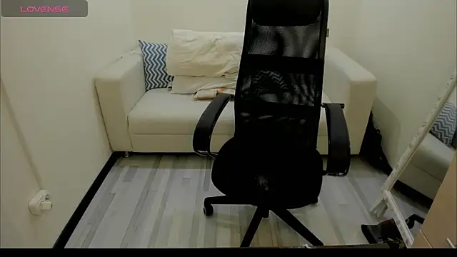 AlisaBacker online show from 01.17.25