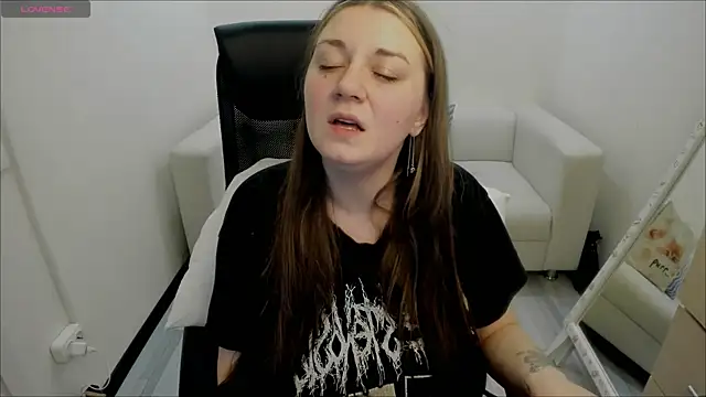 AlisaBacker online show from 01.29.25