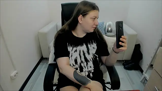 AlisaBacker online show from 02.14.25