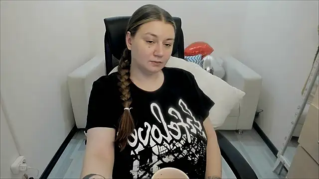 AlisaBacker online show from 02.25.25