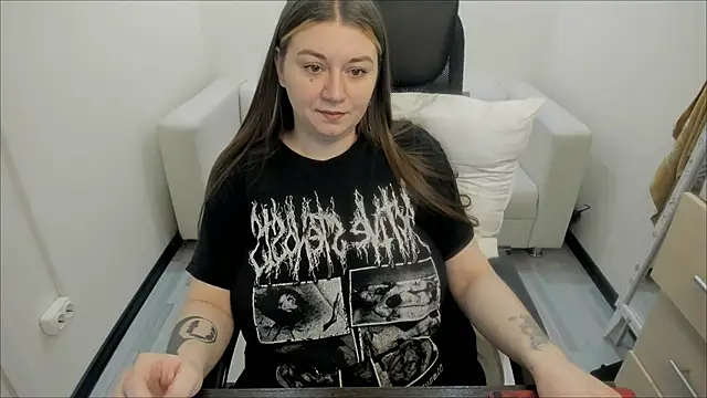 AlisaBacker online show from 02.25.25