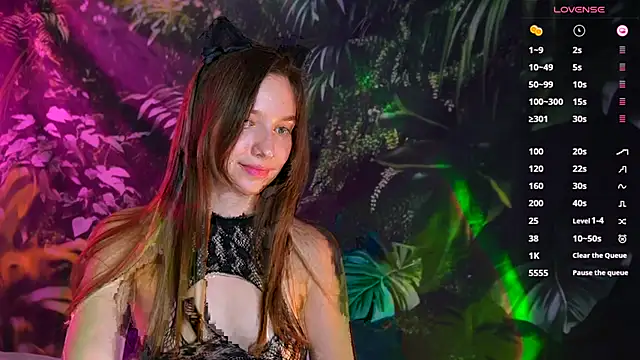 soffy  kisss online show from 03.17.25