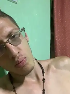 Snapshot of SOYMRX chatting on 01.12.25 SOYMRX online show from 01.12.25