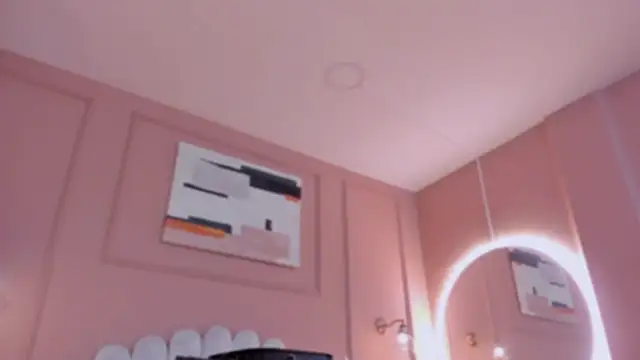 lia ass  online show from 11.13.25