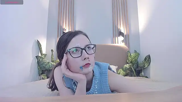 OliviaTurnery online show from 01.07.26