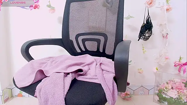 Embez-Damdang online show from 12.06.24