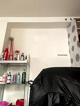 foxxy nasty online show from 09.13.25