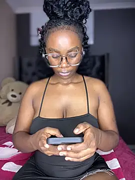 Candy-Heart online show from 01.24.25