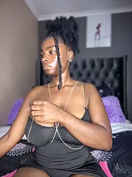 Candy-Heart online show from 10.19.25