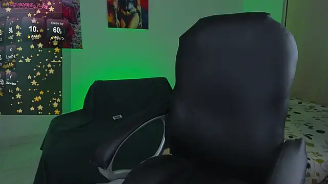 Snapshot of Dunkan_Kravitz chatting on 10.24.25 Dunkan Kravitz online show from 10.24.25