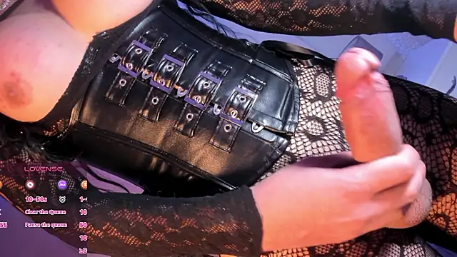 Snapshot of Summer_walkerr chatting on 03.14.26 Summer walkerr online show from 03.14.26