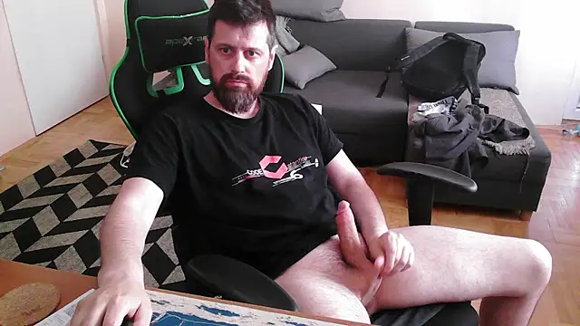 Snapshot of DickStaza chatting on 06.04.26 DickStaza online show from 06.04.26