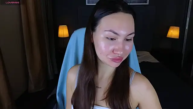 Snapshot of GIGI_BENNET chatting on 01.08.25 GIGI BENNET online show from 01.08.25