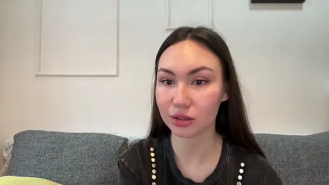 Snapshot of GIGI_BENNET chatting on 03.08.25 GIGI BENNET online show from 03.08.25