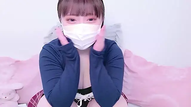 x--Miu--x online show from 02.17.26