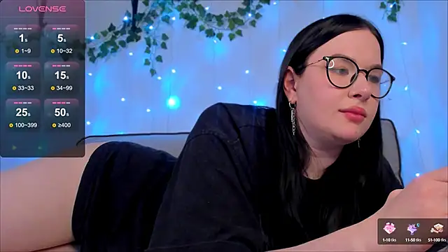 MyNameIsLilith online show from 03.18.25