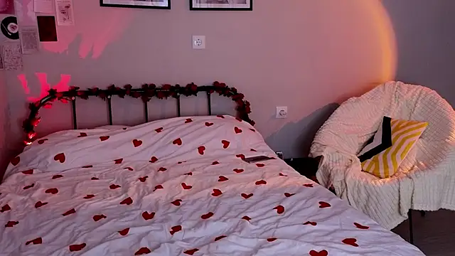 doll lol  online show from 04.24.26