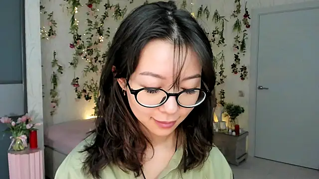 Snapshot of AgnieszkaBanana chatting on 05.26.26 AgnieszkaBanana online show from 05.26.26
