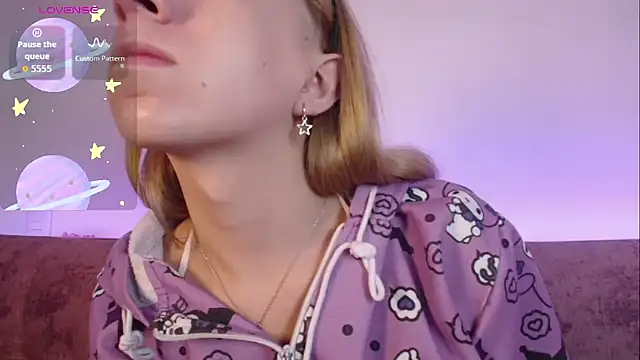 Miiaa doll online show from 10.01.25