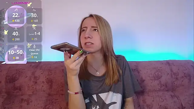 Miiaa doll online show from 11.14.25