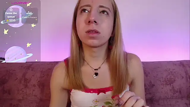 Miiaa doll online show from 11.21.25