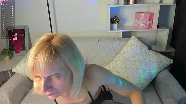 ElzaGlower online show from 10.17.25