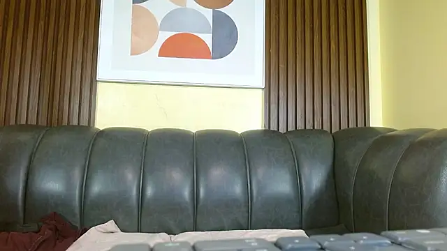 Nicole Ramires online show from 01.31.26