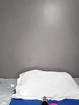 Snapshot of Su_Duarte_1 chatting on 02.04.25 Su Duarte 1 online show from 02.04.25