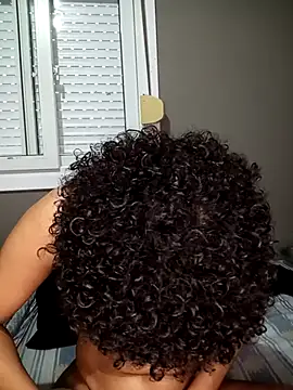 Snapshot of Su_Duarte_1 chatting on 11.20.25 Su Duarte 1 online show from 11.20.25