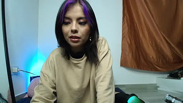 Alicia Ortiiz online show from 03.02.25