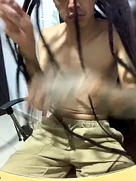 JovenDesobediente online show from 09.18.25